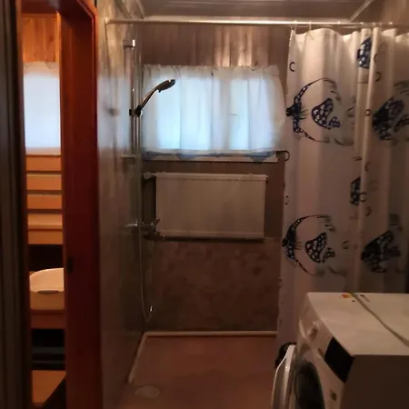 Rba Renthouse 3 * Nedervetil